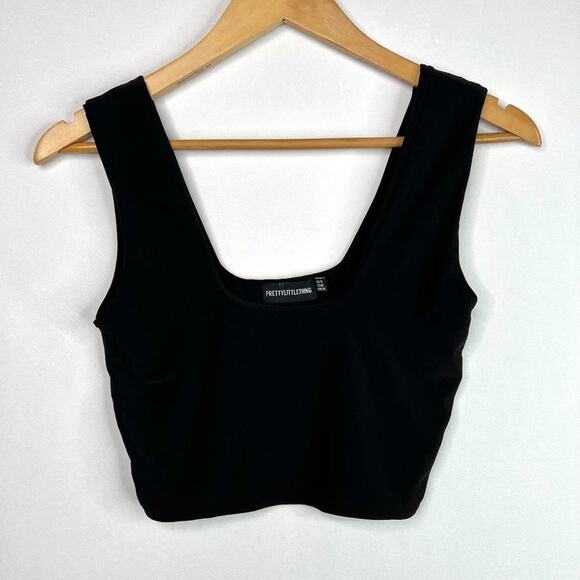 PrettyLittleThing Black Thick Strap Micro Crop Top 6/M - Picture 1 of 6